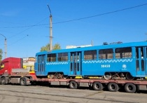 Жители Бийска опубликовали в соцсетях фотографии «собянинских» трамваев.