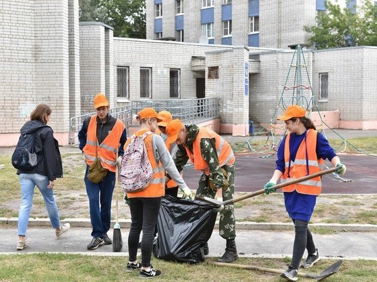 И кочегары мы, и плотники: на летнюю подработку тверских подростков