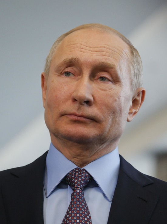 Путин поддержал создание единого детского движения в России