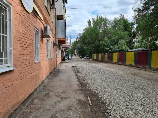 В Астрахани проезжая часть на улице Ляхова станет шире