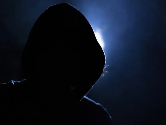 В Кандалакше новый знакомый угрожал северянке ножом ради семи тысяч