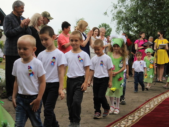 В ЛНР возобновил работу детский сад, где находились позиции ВСУ