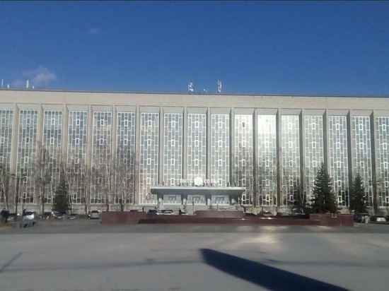 Новосибирской ГПНТБ СО РАН вернули земельный участок в Октябрьском районе