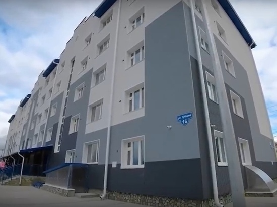 Почти 60 семей переедут из авариек в новую пятиэтажку в Тарко-Сале