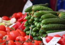 Крымские поставщики овощей и фруктов возмутились поставками продуктов из Херсона
