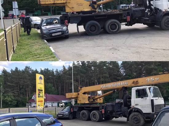 Водитель крана в Пензе подмял легковушку