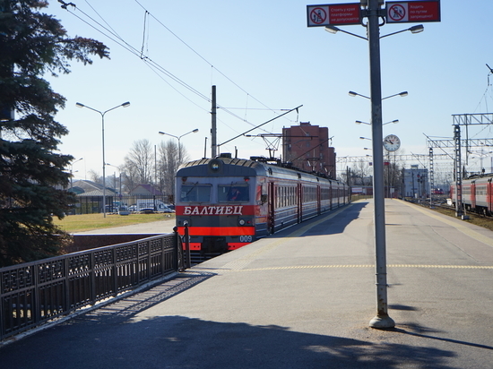 График движения электричек в Петербурге и Ленобласти изменится в День России