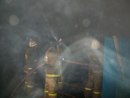 Ночью в Ивановской области сгорел гараж