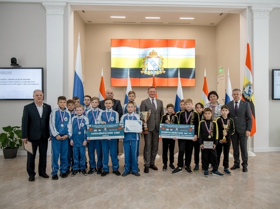 Курские школьники стали призёрами международных футбольных соревнований в Санкт-Петербурге