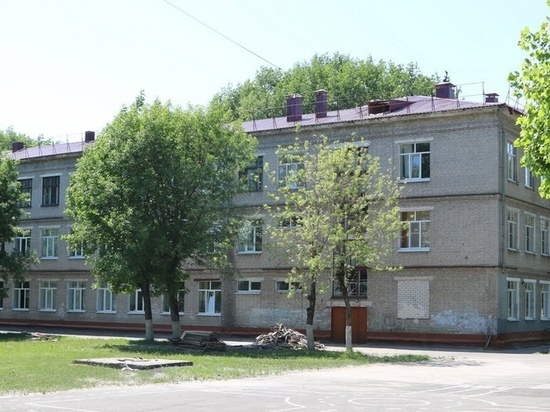 В брянских школах установили 152 окна