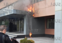 Сотрудник экспедиторской компании, чей офис расположен на 6-м этаже горящего здания БЦ «Сетунь Плаза», рассказал о том, как развивались события в здании