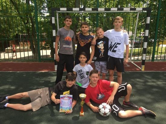 В Железноводске определили победителя турнира по дворовому футболу