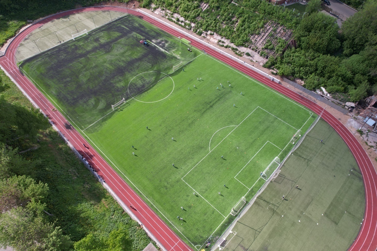 Стадион трудовые резервы Омск фото