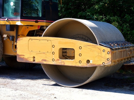 Специалисты из Ленобласти восстановят дороги в Енакиево