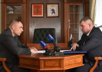 Временно исполняющий обязанности Главы Марий Эл Юрий Зайцев встретился с главой Медведевского района Денисом Окуловым.