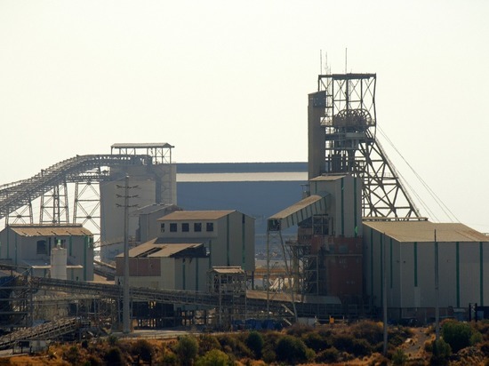 На западе Донецка под обстрел попала шахта