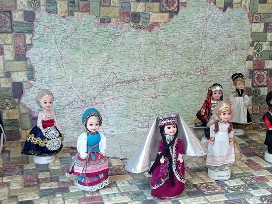 В Смоленске открылась выставка «Народов много – страна одна»