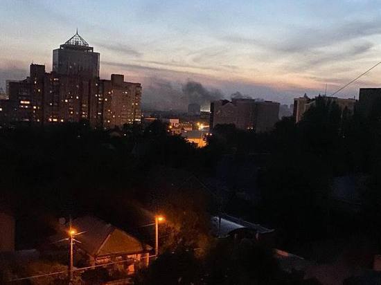 По центральному району Донецка ударила тяжелая артиллерия