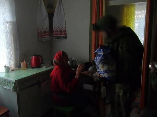 Российские военные оказали помощь ветеранам Великой Отечественной в Харьковской области