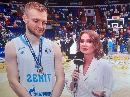 Белгородский баскетболист Денис Захаров стал чемпионом России