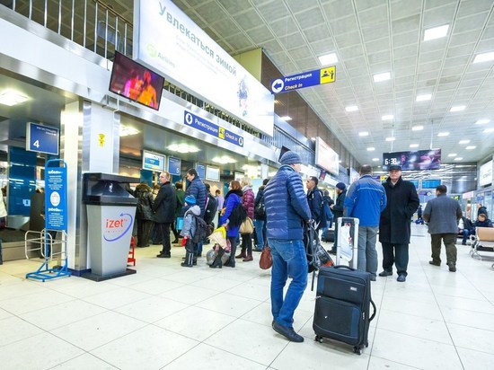 Из аэропорта Челябинска эвакуировали всех пассажиров