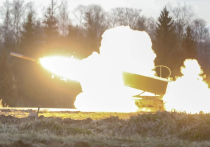 Министр обороны Великобритании Бен Уоллес заявил, что Лондон решил поставить Украине реактивные системы залпового огня (РЗСО) М270, невзирая на предупреждения из Москвы