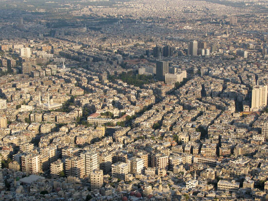 Сирийские военные отразили атаку в небе над Дамаском