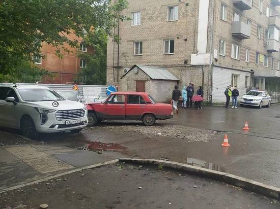 5-летняя девочка получила травмы в ДТП на улице Чайковского в Красноярске