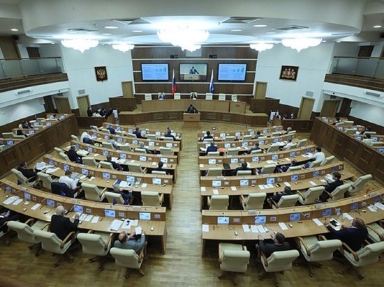 Выборы губернатора назначены в Свердловской области