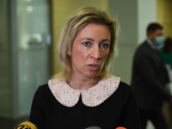 Захарова предупредила Сербию о подчинении США после вхождения в ЕС