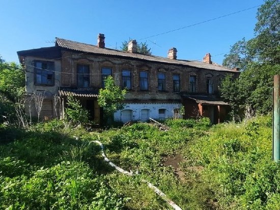 В доме культурного наследия Тамбова рано утром произошёл пожар