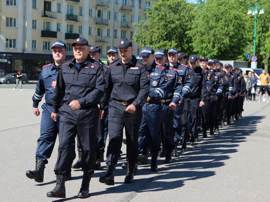 Новгородских полицейских отправили в командировку в Дагестан