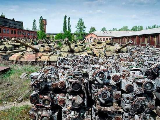 Российские ракеты поразили бронетанковый завод под Харьковом