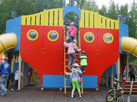 Петербуржцы смогут приобрести путевку в детский лагерь с кешбэком до 15 июня