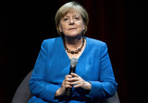 Экс-канцлер ФРГ Ангела Меркель совершила внезапный  «каминг-аут», признавшись журналистам, что стало причиной её загадочных приступов в 2019 году
