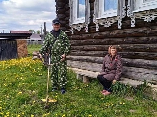 Во Владимирской области почти 40 мужчин-соцработников