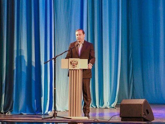 В Смоленске торжественно отметили День социального работника