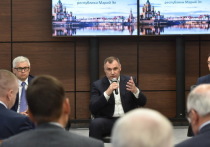 В правительстве республики прошла встреча с руководителем Волго-Вятского банка Сбербанка Петром Колтыпиным