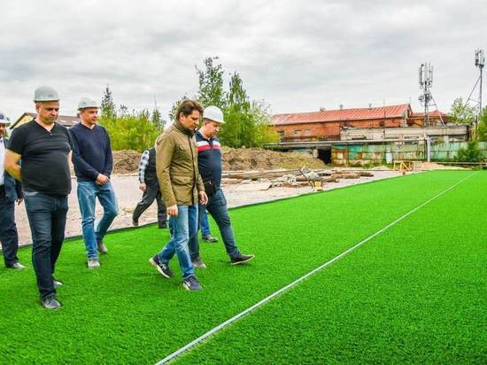 Первый футбольный матч на обновленном стадионе «Спартак» в Гатчине пройдет уже осенью