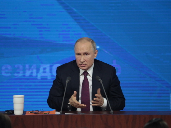 «Укреплять и возвращать»: Путин сравнил современную Россию со временами Петра I