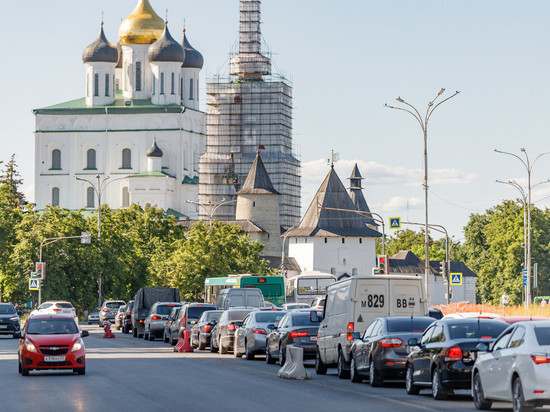 Псков вошел в топ-10 городов для коротких поездок на автомобиле