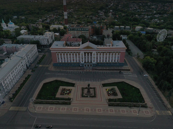 В Доме Советов хотят возродить правительство Курской области