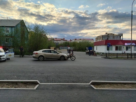 Иномарка сбила мотоциклиста в Лабытнанги