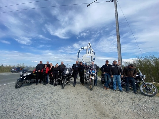 Воронов и команда приехали в Тазовский на мотоциклах на Дни Нового Уренгоя