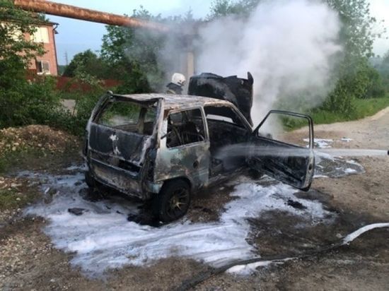 В Кольчугино полностью выгорел автомобиль