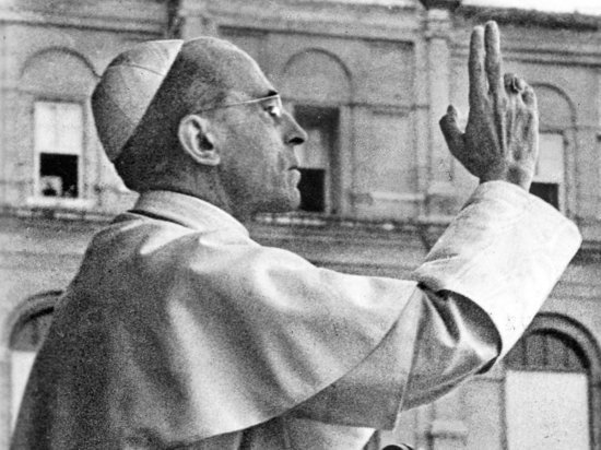 Был ли Пий XII «гитлеровским папой»: споры продолжаются