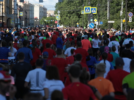 Более трех тысяч человек поучаствовали в марафоне «Белые ночи»
