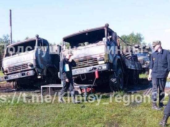 В соцсети опубликовали фото сгоревшей в брянских Клинцах военной техники