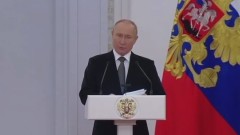 Владимир Путин выступил с поздравительной речью в День России: видео