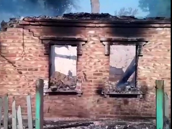 Два района Донецка подверглись обстрелу из тяжелого вооружения